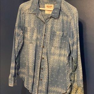 Denim shirt